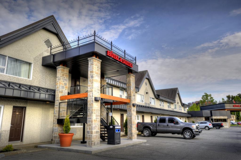 L'Escale Hotel Suites Val-d'Or Buitenkant foto